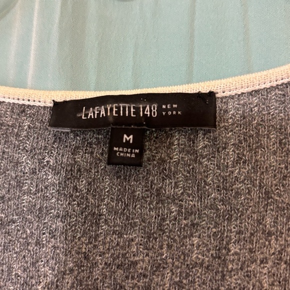 Lafayatte 148 New York Knit Assymetric Sleeveless Top Sz Medium - Picture 2 of 9